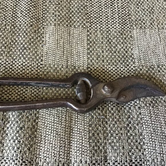 Vintage Shears - Shrubs - Branches - Weeds - Farm Primitive - Working Order - Picture 2 of 7